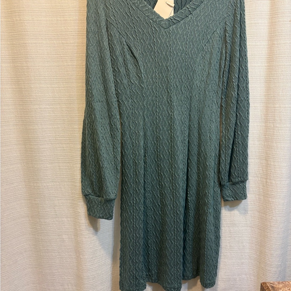 Chic Teal Long Sleeve Dress